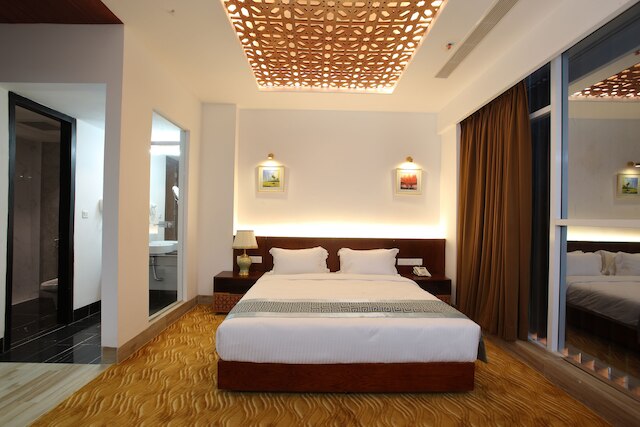 エンパイリアン ホテル