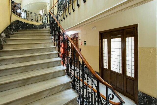 ホスタル マヌエラ バイ ガイアルームズ