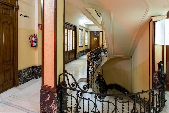 ホスタル マヌエラ バイ ガイアルームズ