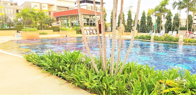 ジョムティエンビーチのシービュー16階コンド