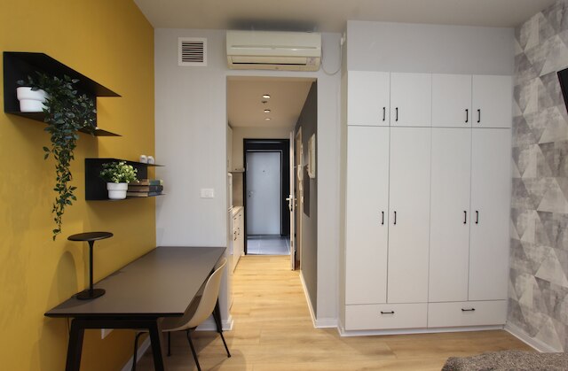 TLV TAU By Seanrent - TLV TAU バイ ショーンレント