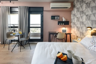 TLV TAU By Seanrent - TLV TAU バイ ショーンレント