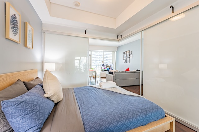 ザ ベイ スイーツ - エンターテインメント ディスト