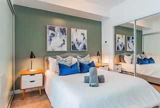 ザ ベイ スイーツ - エンターテインメント ディスト