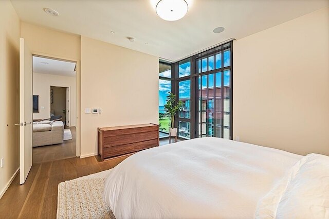 パーク レーン 8803 2 ベッドルーム コンド バイ レッドオーニング