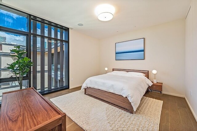 パーク レーン 8803 2 ベッドルーム コンド バイ レッドオーニング