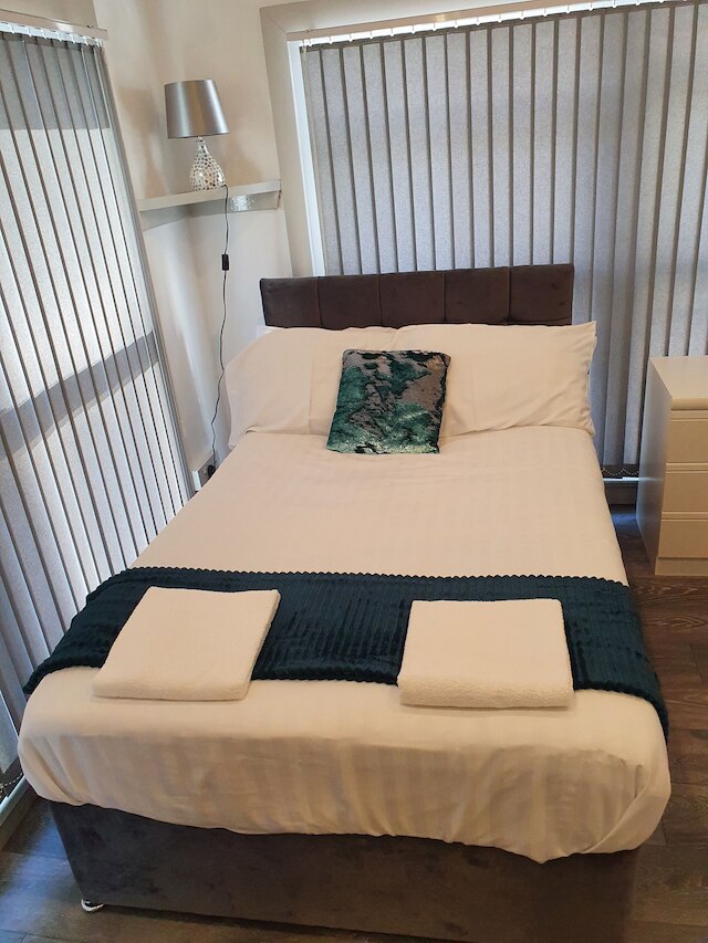 シティ センター ディタチド 10 パーソン アコモデーション