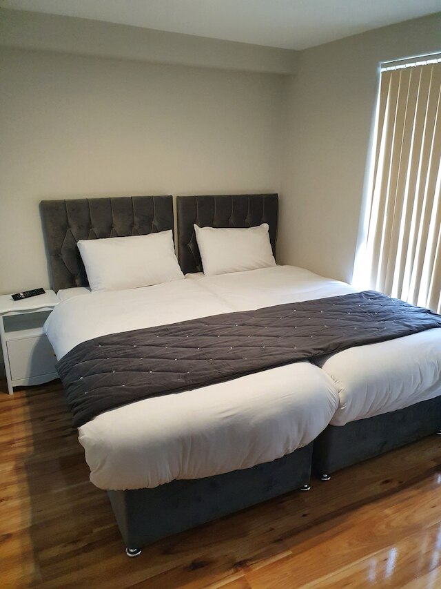 シティ センター ディタチド 10 パーソン アコモデーション