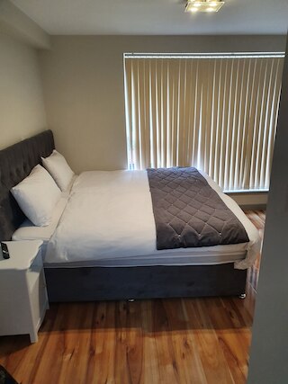 シティ センター ディタチド 10 パーソン アコモデーション