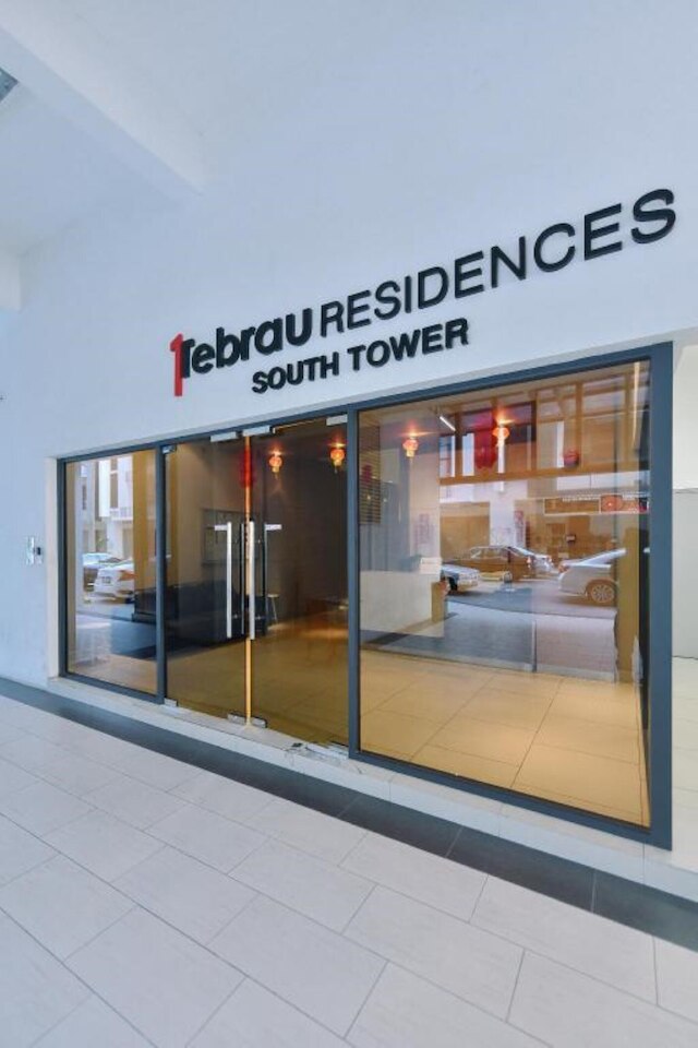 OYO ホーム 90400 ワン テブラウ ホームステイ