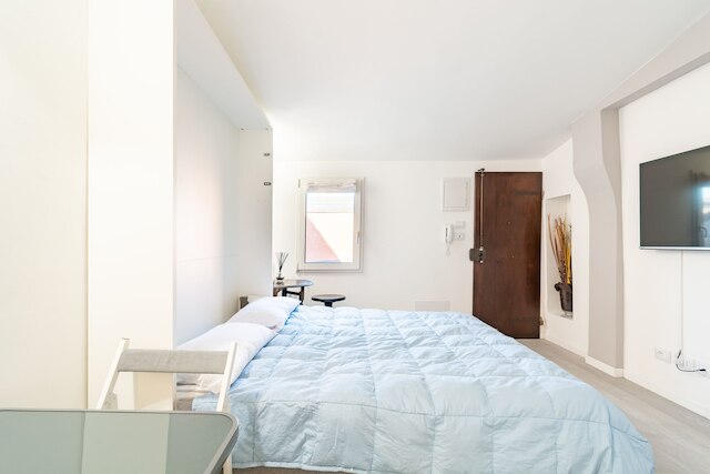 ホウスマート・トヴァグリエ9 int. 7