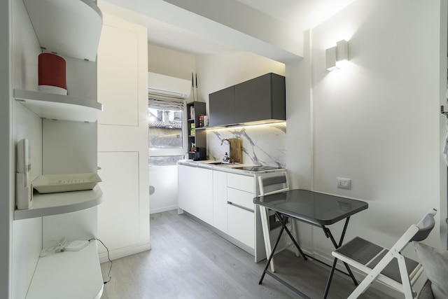 ホウスマート・トヴァグリエ9 int. 7