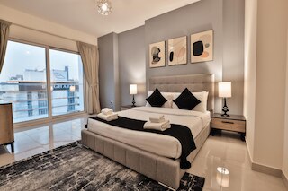 リックス 1 ベッド アパートメント - バルコニー & ビュー