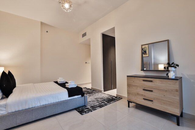 リックス 1 ベッド アパートメント - バルコニー & ビュー