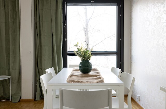 コージー 95M2 ホーム ウィズ サウナ イン カイサニエミ