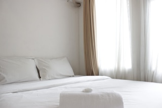 プール ビュー 2ッBR アパートメント アット ザ ジャルディン チハンペラス