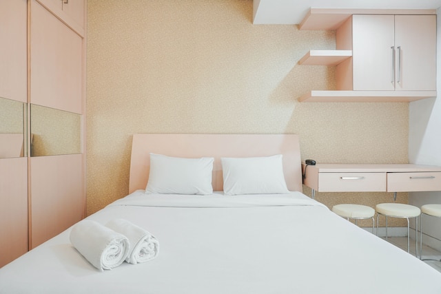 コンフィ アンド タィディ スタジオ アパートメント アット タマンサリ スディルマン