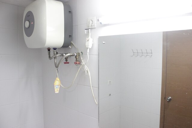 モダン & コンテンポラリー スタジオ アット ビバリー ダゴ アパートメント ニア ITB