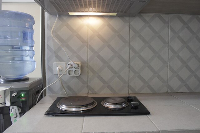 コージー スタジオ アパートメント アット メカルワンギ スクエア チバドゥユット