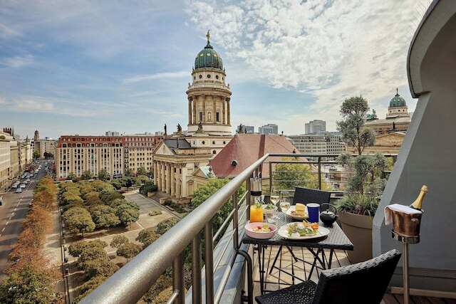 ホテル ルック オートグラフ コレクション