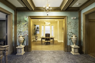 ザ エドワード ホテル