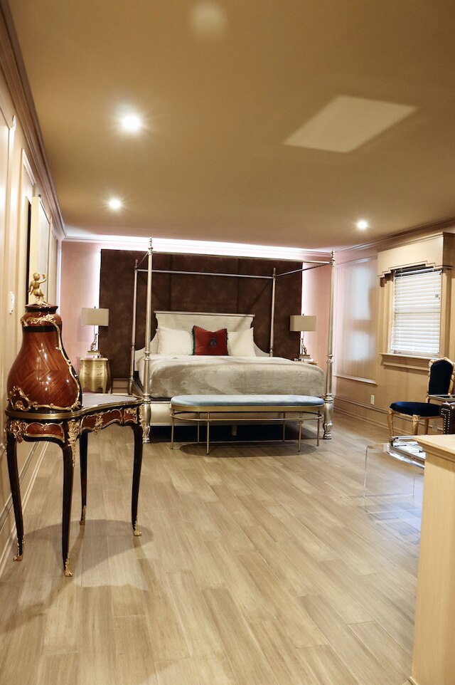 ザ エドワード ホテル