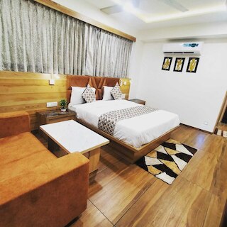 ホテル アジアナ アフマダーバード