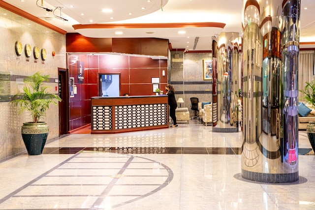 ウェスコット パール ホテル アパートメンツ