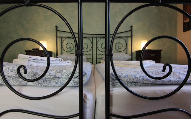 コージー ラスティック 1 ベッドルーム アパートメント イン マラ ストラナ