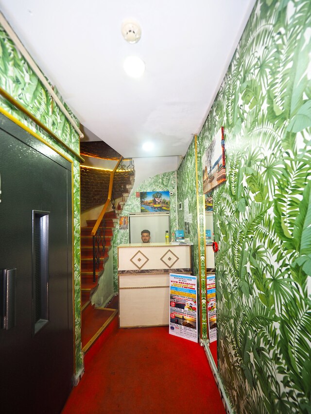 レノヴァ オールド シティ ホテル