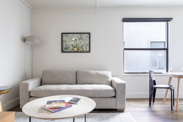 レジッド・シアトル・ダウンタウン、ワインダム・レジデンス