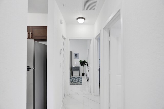 レンジー ウィンウッド アパートメンツ