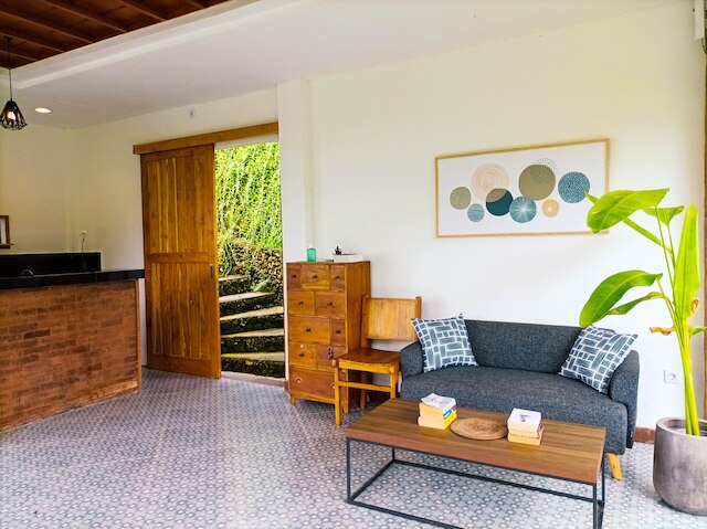 アンカラ ウルワツ