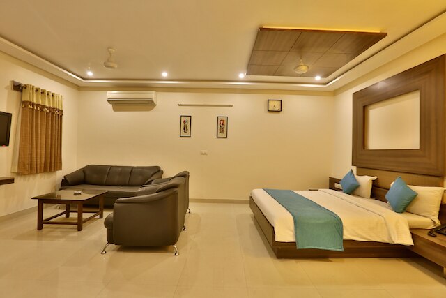 ホテル カムラン パレス