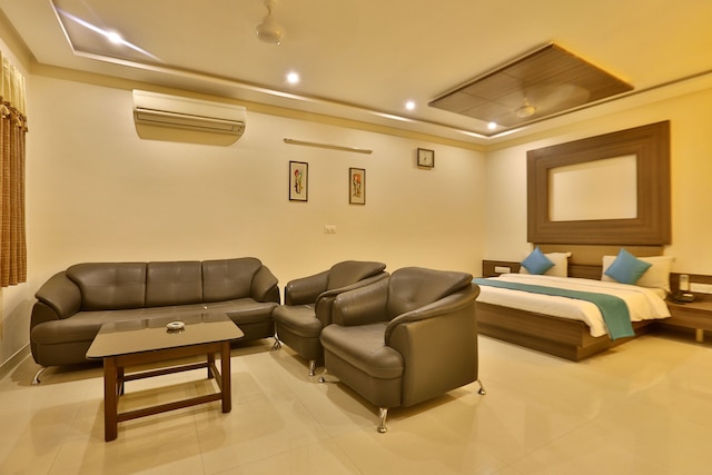 ホテル カムラン パレス