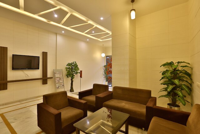 ホテル カムラン パレス