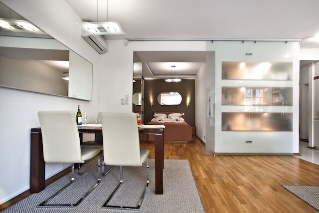 P&O アパートメンツ ノビィ シフィアト II