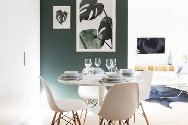 スタイリッシュ ブライト 42M2 スタジオ ウィズ バルコニー