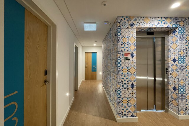 カジュアル ライゼス ポルト オテル