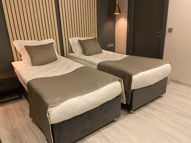 アンティーク・ハウスズ