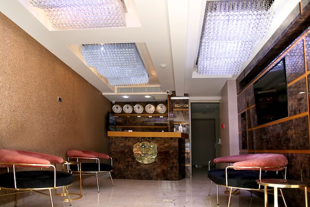 グランド タワー ホテル