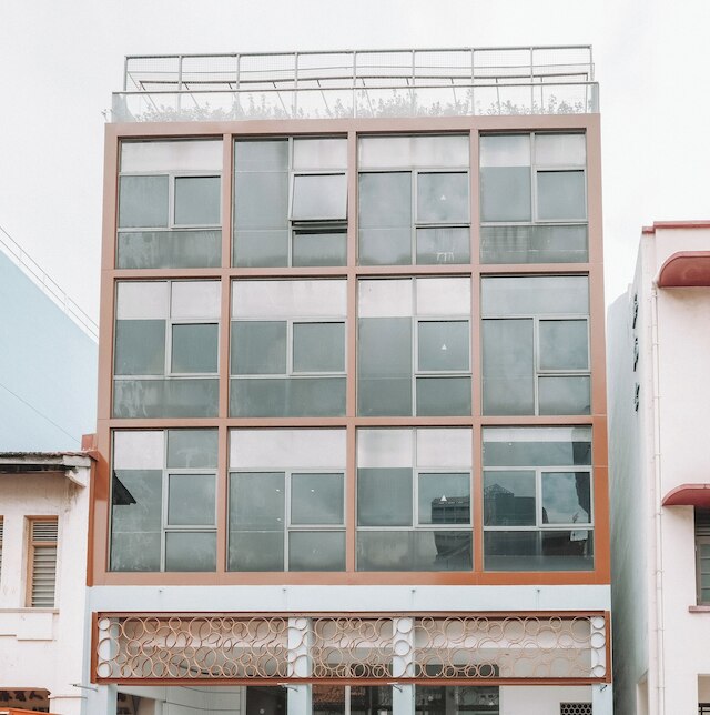 ア ホテル ディクソン, ステイ フロム 9PM トゥ 8AM