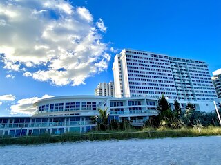 ダイレクト オーシャン フロント コンド マイアミ ビーチ