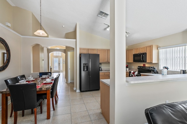 マグノリア サンライズ 4 ベッドルーム