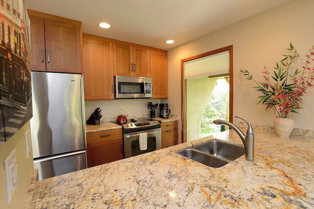 マウイ カマオレ バイ Vトリップス