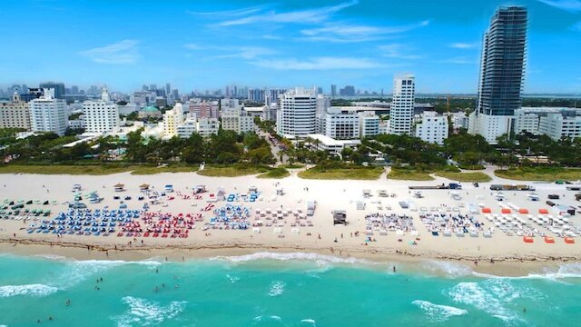 ビーチフロント 4 ルーム オーシャン ドライブ デラックス スイート