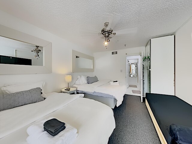 2 ルーム セレブレーション ディズニー プールサイド スパ  ゴルフ コンド