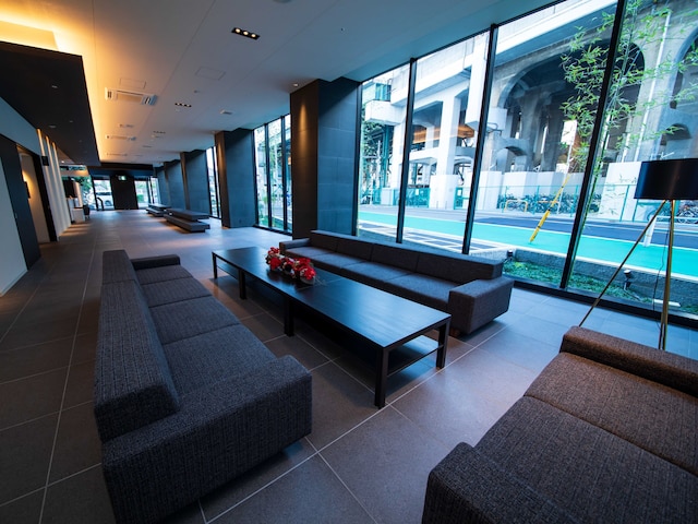 チサン スタンダード 大阪新今宮