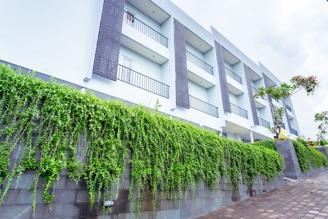 ニヴァサ ヌサ ドゥア