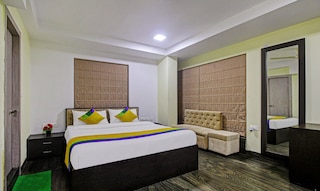 イッツィ ホテルズ レオテル ニア ラビンドラ サロバー